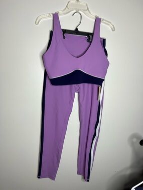 NWT WILO Lilac/Navy Sports Bra and Leggings Gym Set Purple Size large